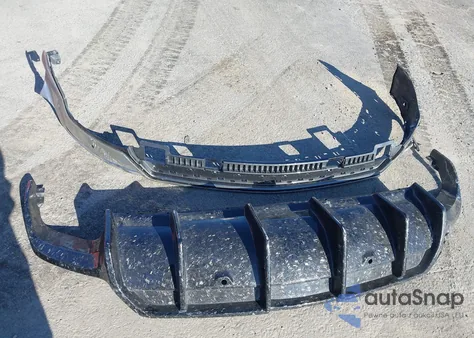 2019 Lamborghini Urus z USA, uszkodzony, nr VIN ZPBUA1ZL2KLA04790